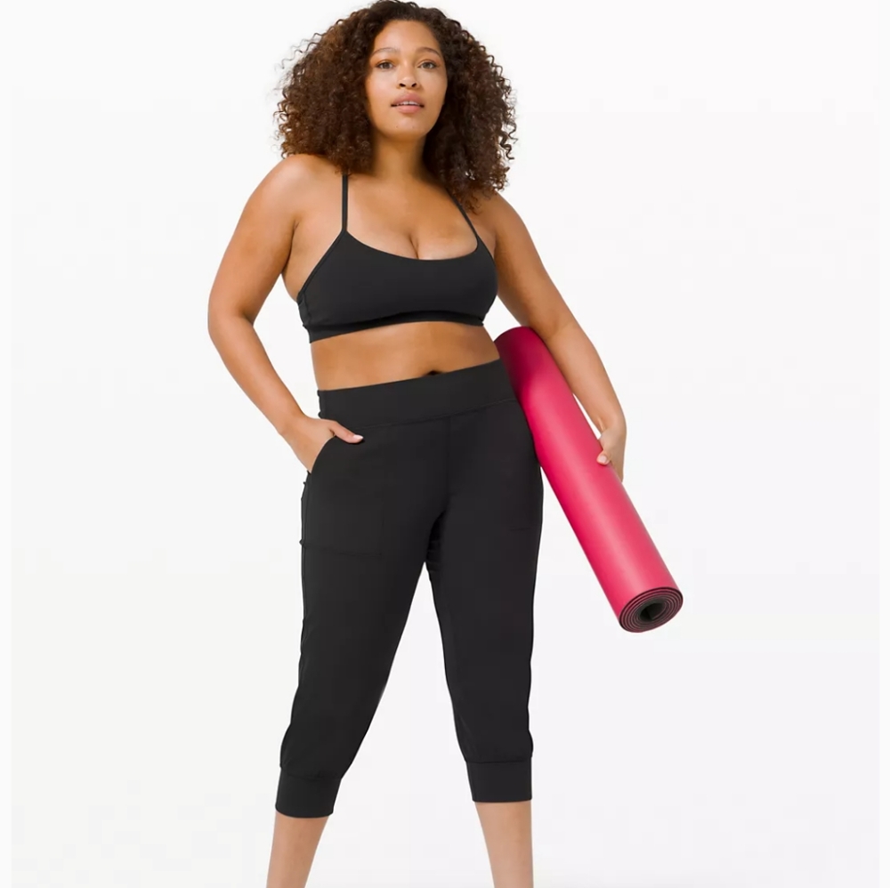 Align jogger crop